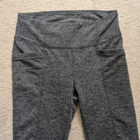 Athleta Charcoal Color Herringbone Leggings With Pockets Size Medium - Picture 2 of 4